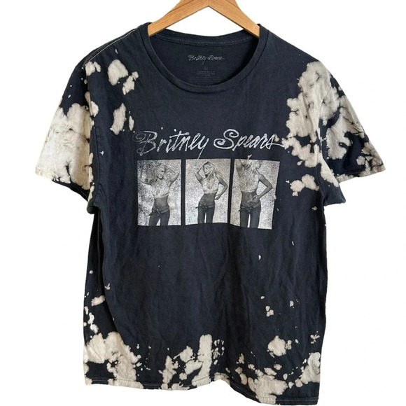 Britney Spears size Medium Black Bleached Graphic T Shirt Tee Cotton oversized M - Picture 1 of 4